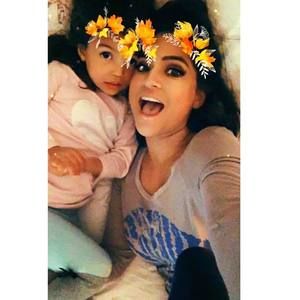 Meet your Posher, Farrah